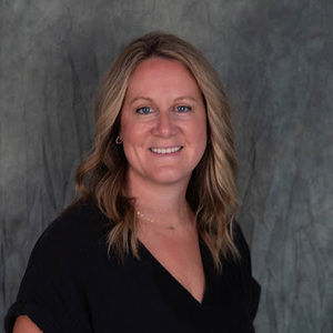 Meet your Posher, Stefanie